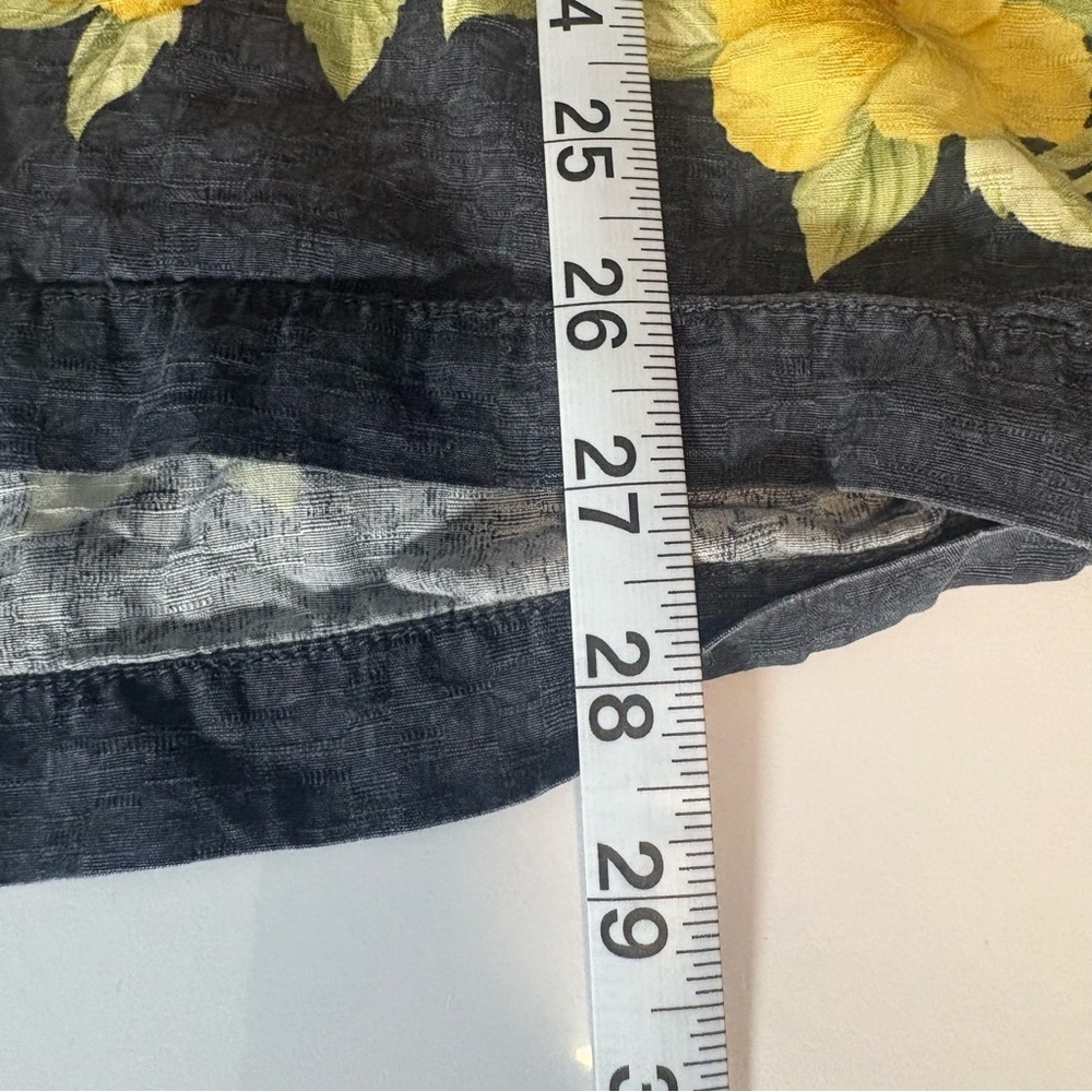 Vintage Tommy Bahama Silk Camp Shirt – Tropical Floral Hem | Men’s XL - Picture 7 of 9